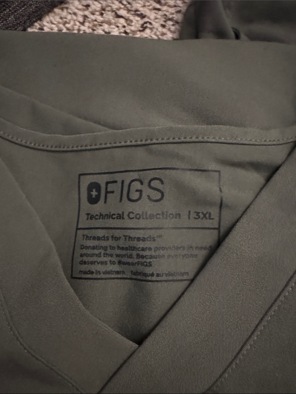 Figs Olive Green Scrub Set with Navy Drawcord - Picture 3 of 5